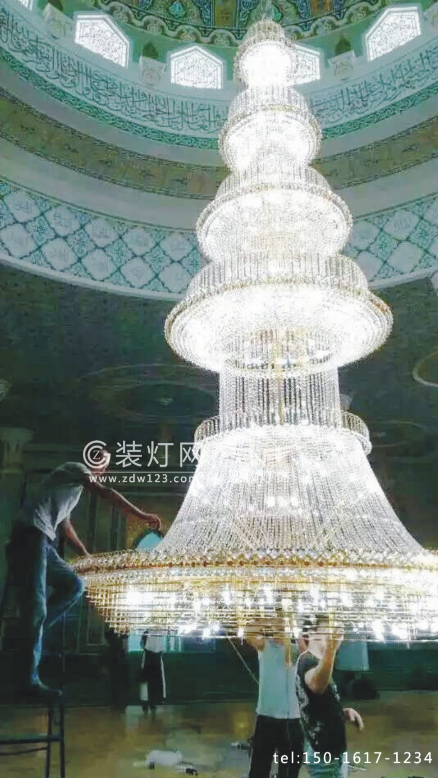 沙特阿拉伯酒店水晶灯安装工程