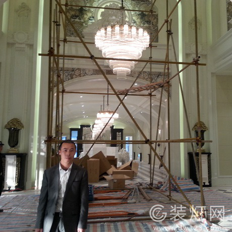 义乌皇冠酒店灯具安装工程